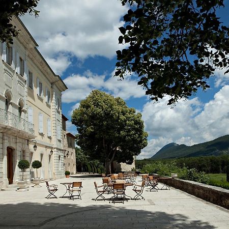 Hotel Chateau Et Golf De Taulane La Martre Exterior foto